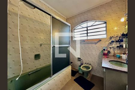 Casa para alugar com 187m², 3 quartos e 3 vagasBanheiro Suíte 