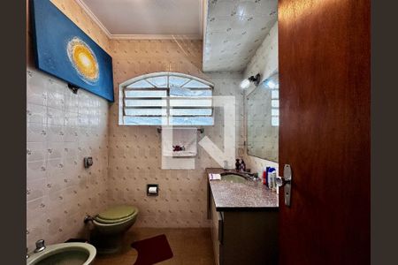 Casa para alugar com 187m², 3 quartos e 3 vagasBanheiro Social 