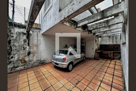 Casa para alugar com 187m², 3 quartos e 3 vagasQuintal/Garagem Fundos 