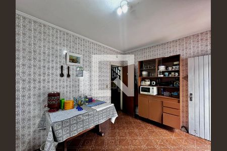 Casa para alugar com 187m², 3 quartos e 3 vagasCozinha 