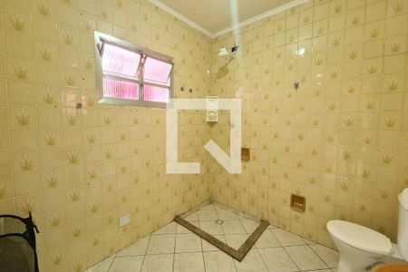 Casa à venda com 160m², 2 quartos e 2 vagas Casa à venda com 160m², 2 quartos e 2 vagasBanheiro 1