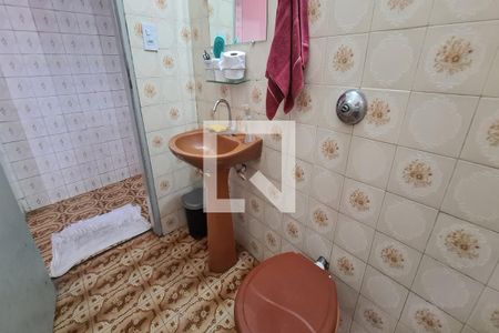 Casa à venda com 160m², 2 quartos e 2 vagas Casa à venda com 160m², 2 quartos e 2 vagasBanheiro 2