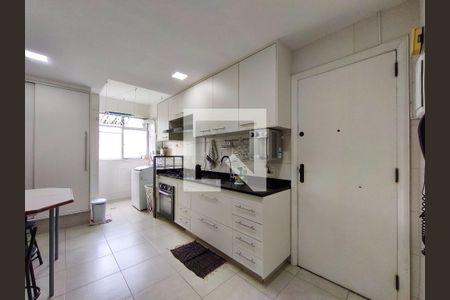 Apartamento à venda com 91m², 3 quartos e 2 vagasCozinha