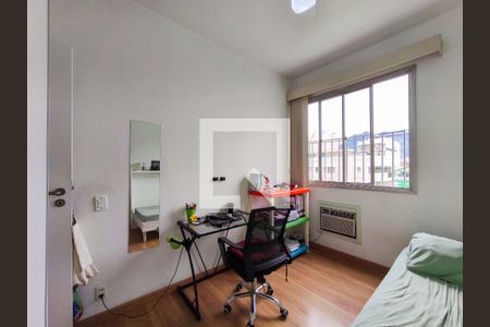 Apartamento à venda com 91m², 3 quartos e 2 vagasQuarto 2