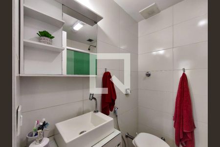 Apartamento à venda com 91m², 3 quartos e 2 vagasBanheiro Corredor
