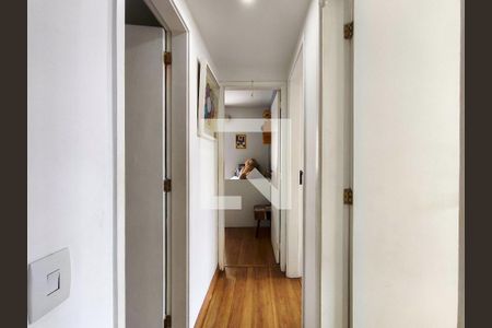 Apartamento à venda com 91m², 3 quartos e 2 vagasCorredor