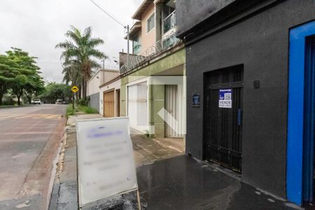 Casa à venda com 200m², 3 quartos e 3 vagasFachada