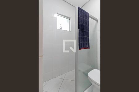 Casa à venda com 200m², 3 quartos e 3 vagasBanheiro da suíte 