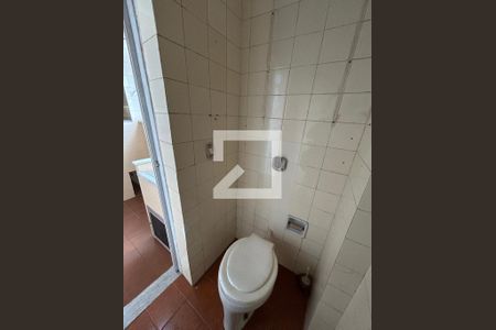 Apartamento à venda com 140m², 2 quartos e 2 vagasBanheiro de serviço