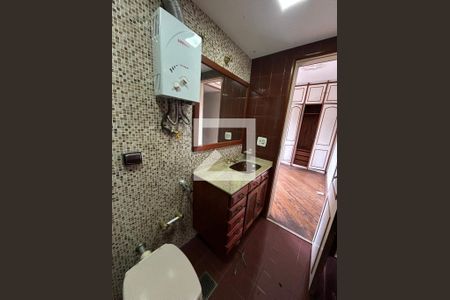 Apartamento à venda com 140m², 2 quartos e 2 vagasBanheiro da Suíte