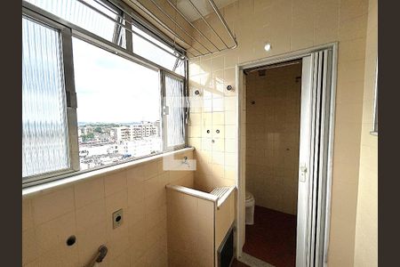 Apartamento à venda com 140m², 2 quartos e 2 vagasÁrea de Serviço