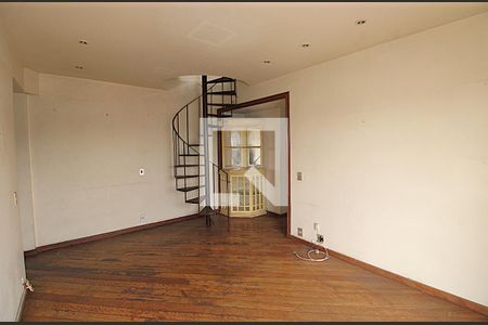 Apartamento à venda com 140m², 2 quartos e 2 vagasSala