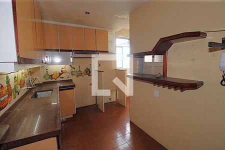 Apartamento à venda com 140m², 2 quartos e 2 vagasCozinha