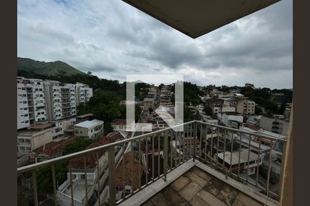 Apartamento à venda com 140m², 2 quartos e 2 vagasVista da varanda da sala