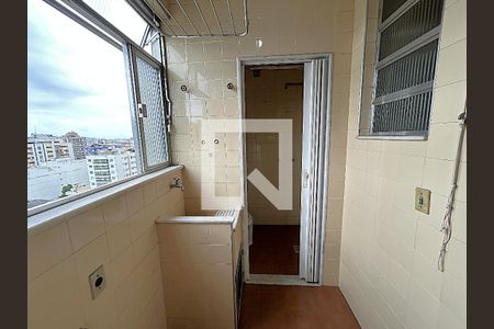Apartamento à venda com 140m², 2 quartos e 2 vagasÁrea de Serviço