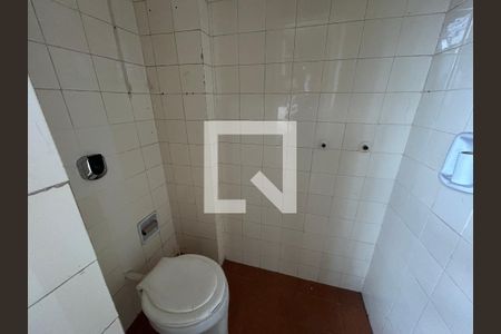 Apartamento à venda com 140m², 2 quartos e 2 vagasBanheiro de serviço