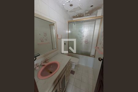 Apartamento à venda com 140m², 2 quartos e 2 vagasBanheiro