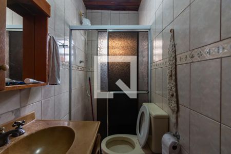 Casa à venda com 250m², 4 quartos e 2 vagas Casa à venda com 250m², 4 quartos e 2 vagasBanheiro 1