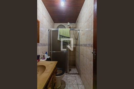 Casa à venda com 250m², 4 quartos e 2 vagas Casa à venda com 250m², 4 quartos e 2 vagasBanheiro 2