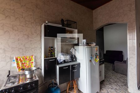 Casa à venda com 250m², 4 quartos e 2 vagas Casa à venda com 250m², 4 quartos e 2 vagasCozinha 1