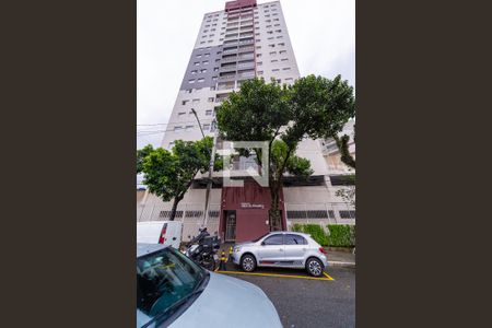 Apartamento à venda com 56m², 2 quartos e 1 vaga Apartamento à venda com 56m², 2 quartos e 1 vagaFachada