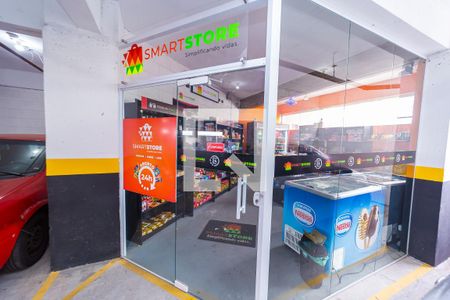 Apartamento à venda com 56m², 2 quartos e 1 vaga Apartamento à venda com 56m², 2 quartos e 1 vagaMini Mercado