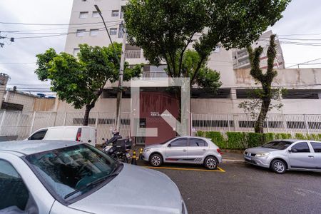 Apartamento à venda com 56m², 2 quartos e 1 vaga Apartamento à venda com 56m², 2 quartos e 1 vagaFachada