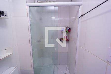 Apartamento à venda com 56m², 2 quartos e 1 vaga Apartamento à venda com 56m², 2 quartos e 1 vagaBanheiro