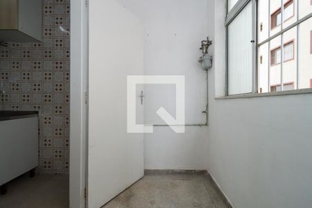 Apartamento para alugar com 103m², 2 quartos e 1 vagaÁrea de Serviço
