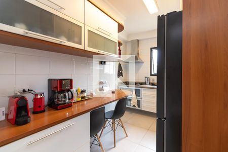Apartamento à venda com 70m², 2 quartos e 2 vagasCozinha