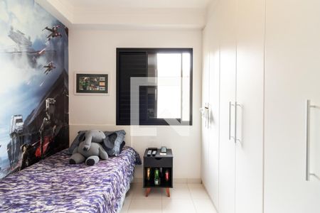 Apartamento à venda com 70m², 2 quartos e 2 vagasQuarto 2