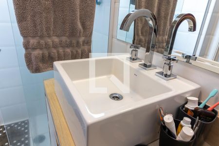 Apartamento à venda com 70m², 2 quartos e 2 vagasBanheiro da Suíte