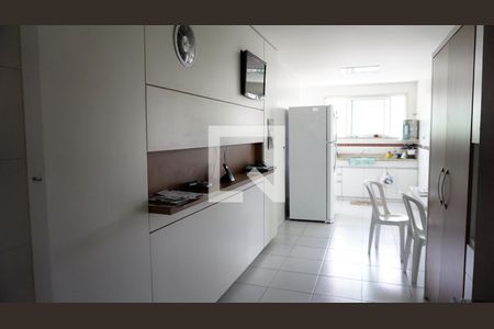 Apartamento à venda com 390m², 3 quartos e 2 vagasCozinha