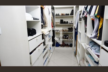 Apartamento à venda com 390m², 3 quartos e 2 vagasCloset