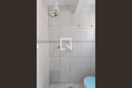 Banheiro de kitnet/studio para alugar com 1 quarto, 26m² em Bela Vista, São Paulo