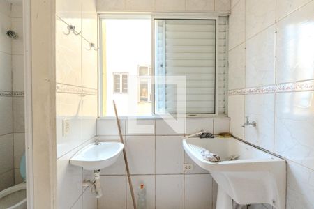 Banheiro de kitnet/studio para alugar com 1 quarto, 26m² em Bela Vista, São Paulo