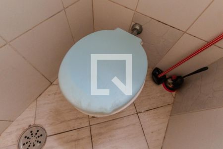 Banheiro de kitnet/studio para alugar com 1 quarto, 26m² em Bela Vista, São Paulo