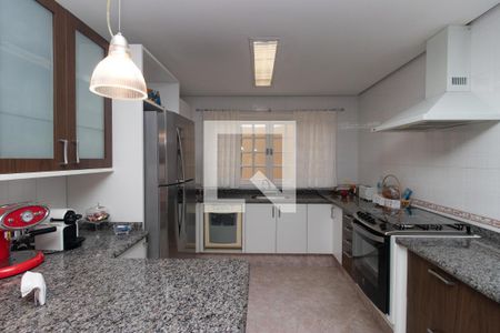 Casa à venda com 320m², 3 quartos e 5 vagasCozinha