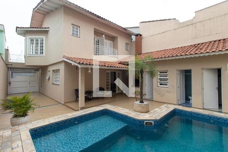 Casa à venda com 320m², 3 quartos e 5 vagasPiscina