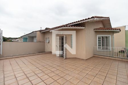 Casa à venda com 320m², 3 quartos e 5 vagasVaranda