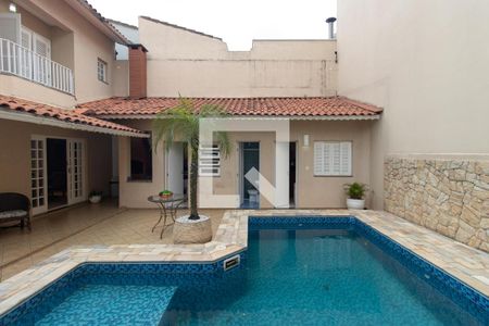 Casa à venda com 320m², 3 quartos e 5 vagasPiscina