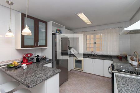 Casa à venda com 320m², 3 quartos e 5 vagasCozinha