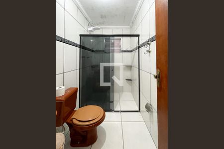 Casa para alugar com 100m², 3 quartos e sem vagaBanheiro Social
