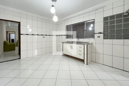 Casa para alugar com 100m², 3 quartos e sem vagaCozinha