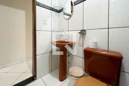 Casa para alugar com 100m², 3 quartos e sem vagaBanheiro Social