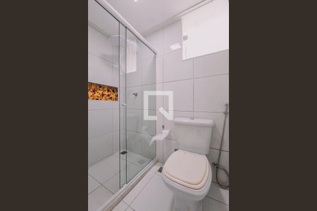 Apartamento para alugar com 132m², 2 quartos e 1 vaga Apartamento para alugar com 132m², 2 quartos e 1 vagaBanheiro Corredor