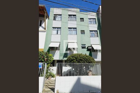 Apartamento para alugar com 132m², 2 quartos e 1 vaga Apartamento para alugar com 132m², 2 quartos e 1 vagaFachada