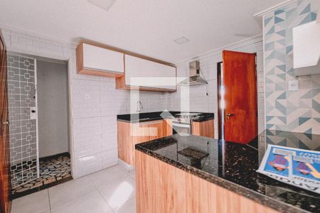 Apartamento para alugar com 132m², 2 quartos e 1 vaga Apartamento para alugar com 132m², 2 quartos e 1 vagaCozinha