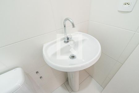 Apartamento para alugar com 33m², 2 quartos e sem vaga Apartamento para alugar com 33m², 2 quartos e sem vagaBanheiro