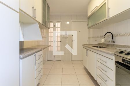 Apartamento à venda com 72m², 2 quartos e 1 vaga Apartamento à venda com 72m², 2 quartos e 1 vagaCozinha